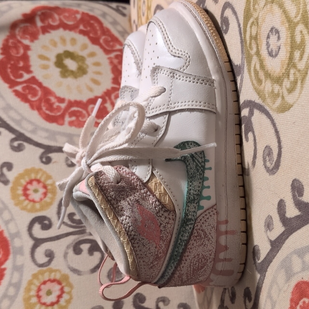Jordans - ice cream paint drip